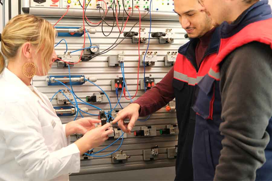 ADVANCED PNEUMATIC AND ELECTROPNETIC TRAINING